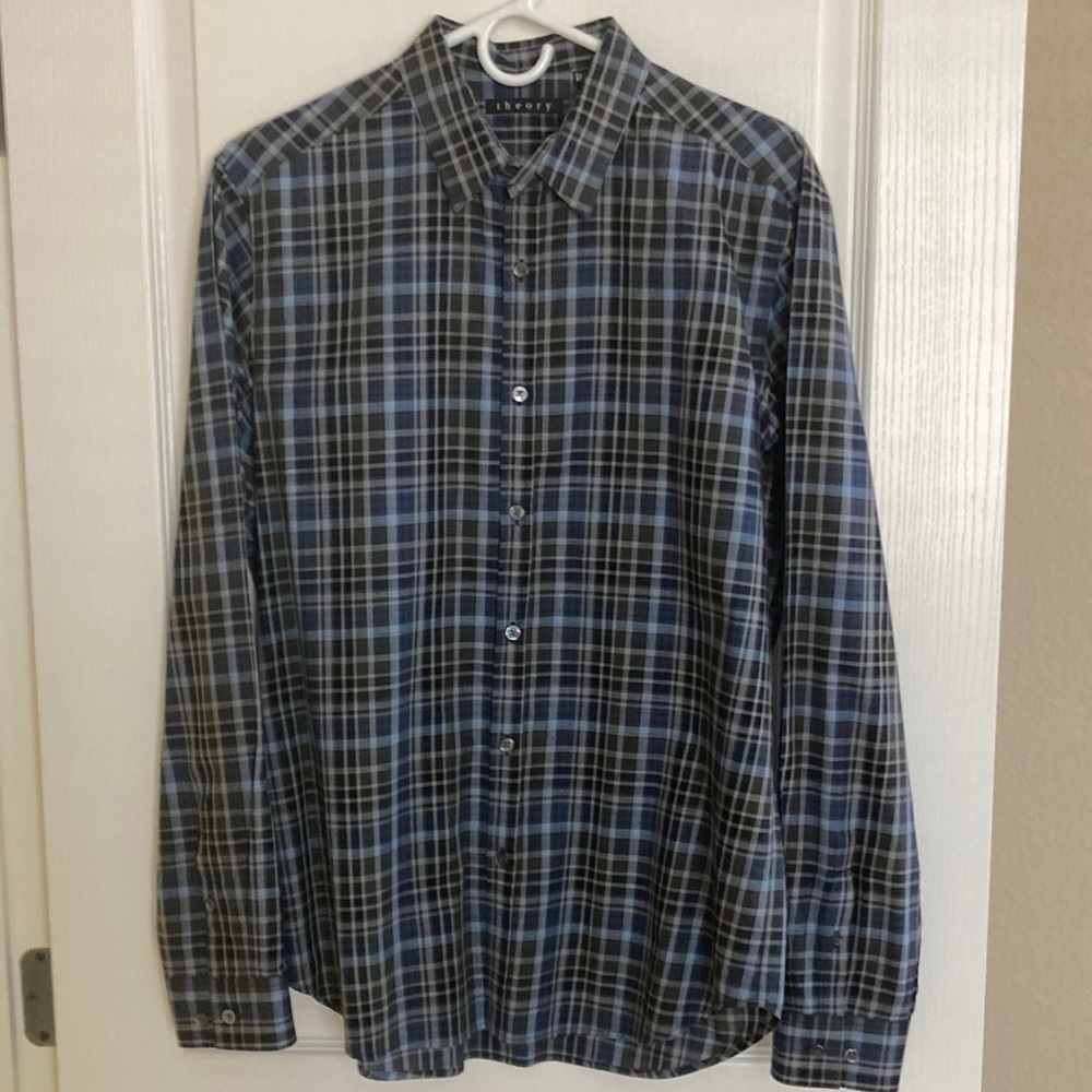 Theory Men's Button Down Plaid Shirt, size L.